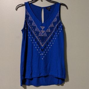 🌻 3/$12 Apt 9 Flowy Tank